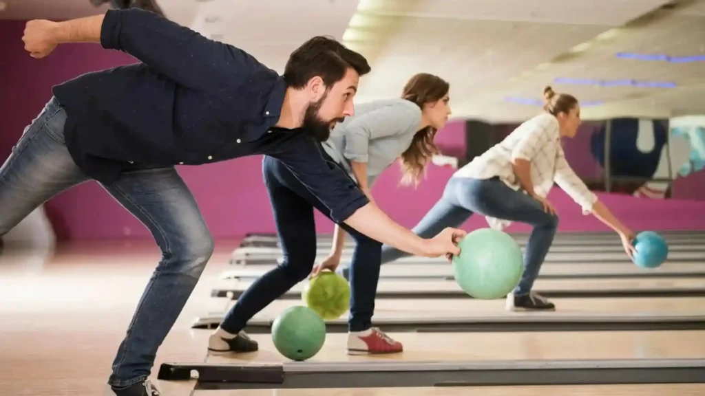 Top 10+ Couples Things To Do When You Don't Have Your kids 13 Go bowling