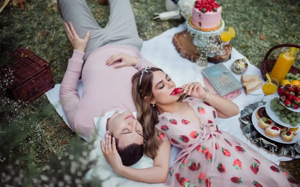 Top 10+ Couples Things To Do When You Don't Have Your kids 4 Go on a picnic