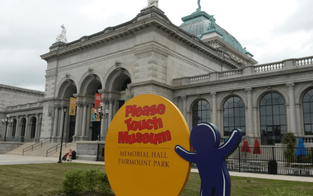 25+ Romantic Things to do in Philadelphia for Couples 16 Please Touch Museum