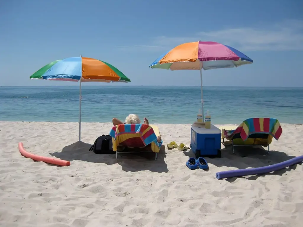 Top 15+ Best Beaches in the US for Couples 16 Sombrero Beach