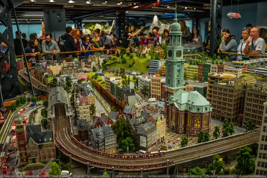 The 12 Best Things to do in Midtown NYC for kids 15 Visit Miniature World