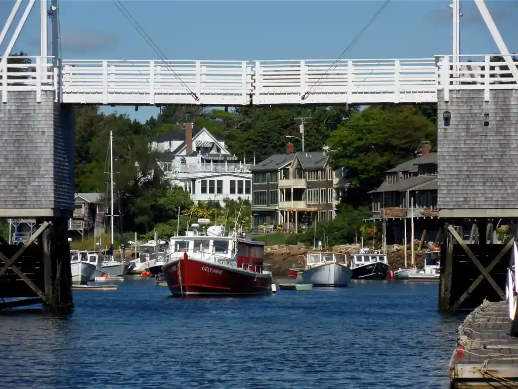 Perkins Cove Drawbridge