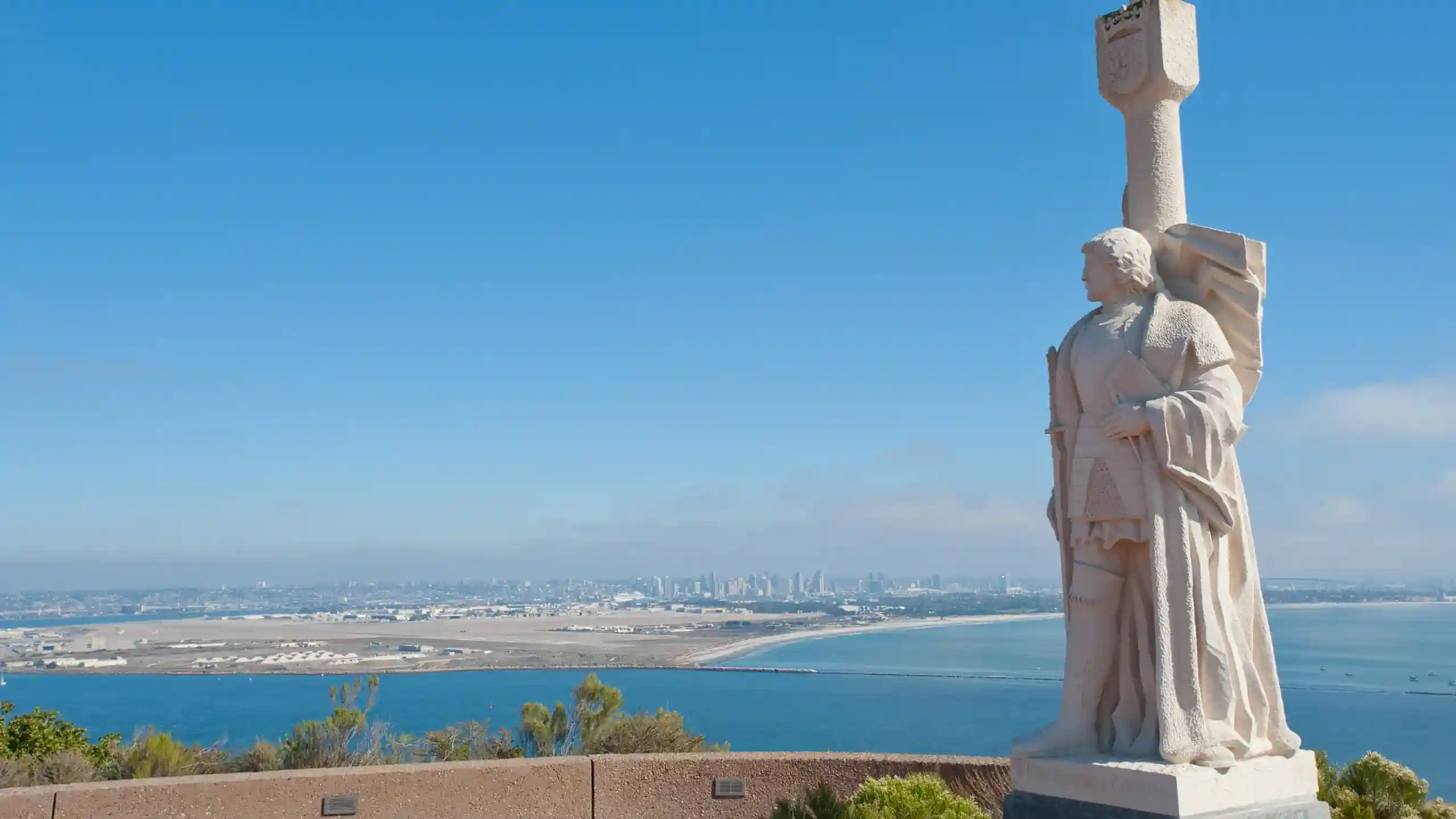 15 Most Instagrammable Spots in San Diego for Perfect Photos 10 Cabrillo National Monument – History Meets Views