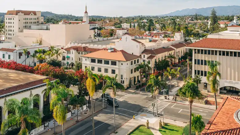 15 Best Weekend Getaways in Southern California For Couples 5 Classic Romance in Santa Barbara