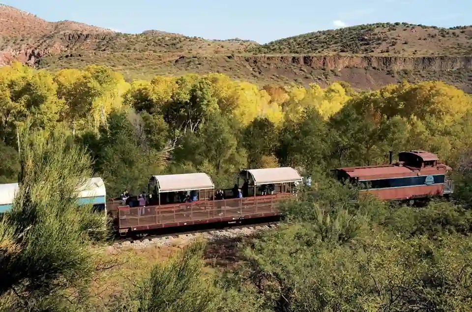 20 Romantic Things To Do In Sedona Arizona for Couples 18 Experience a Romantic Train Ride on the Verde Canyon Railroad
