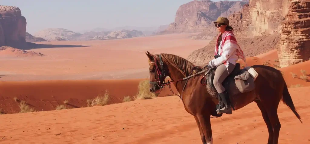 20 Romantic Things To Do In Sedona Arizona for Couples 12 Horseback Riding in the Desert