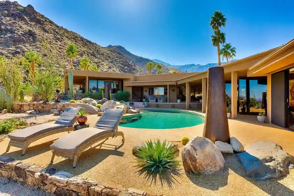15 Best Weekend Getaways in Southern California For Couples 6 Laid Back Retreat in Palm Springs