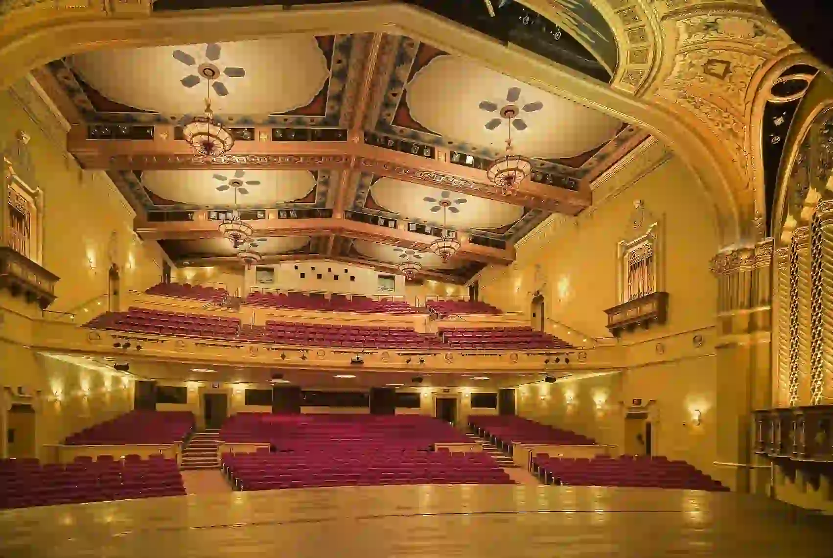 15 Romantic Things to Do in San Francisco at Night for Couples 17 Live Theater in Union Square