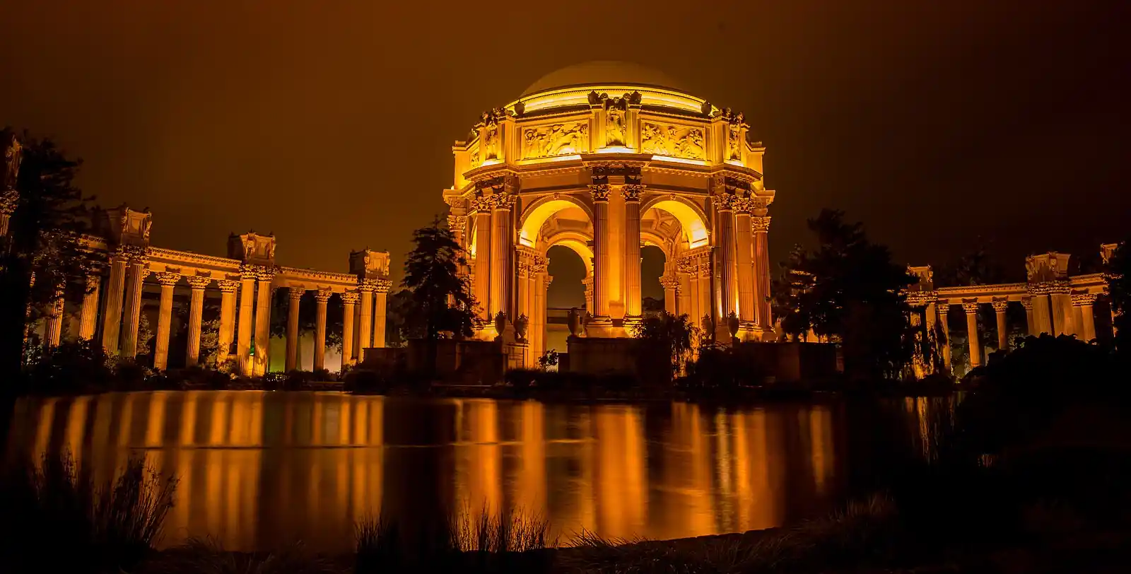 15 Romantic Things to Do in San Francisco at Night for Couples 15 Palace of Fine Arts Evening Stroll