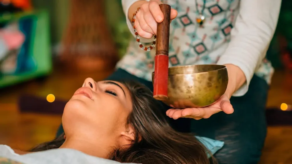 20 Romantic Things To Do In Sedona Arizona for Couples 21 Relax with a Couples Sound Bath or Reiki Session