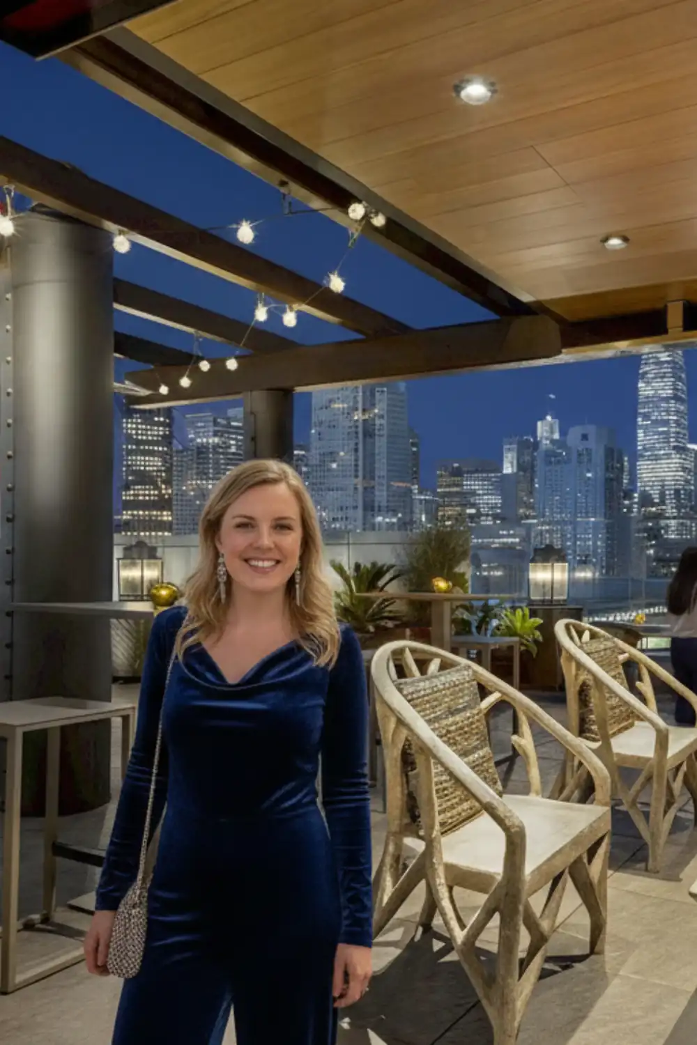 15 Romantic Things to Do in San Francisco at Night for Couples 16 Rooftop Bars in SoMa 1