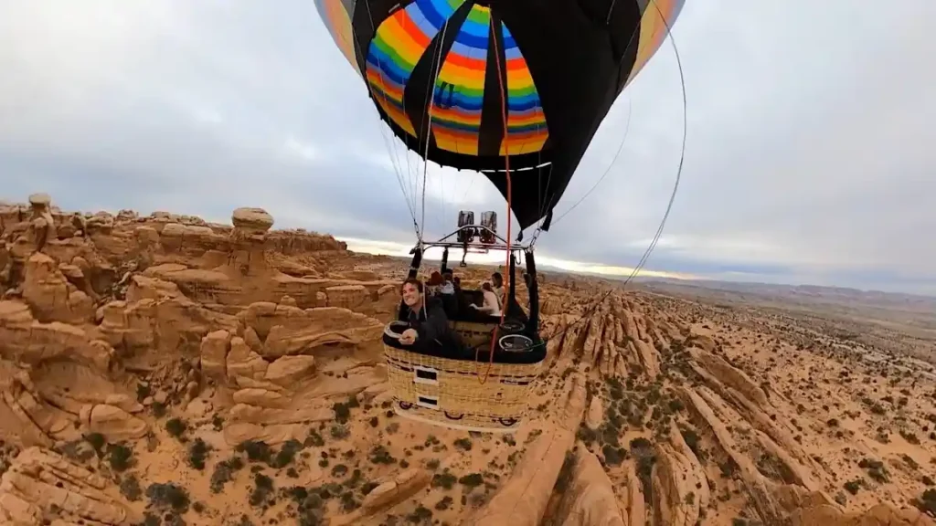 20 Romantic Things To Do In Sedona Arizona for Couples 2 Take a Sunrise Hot Air Balloon Ride Over Red Rock Country