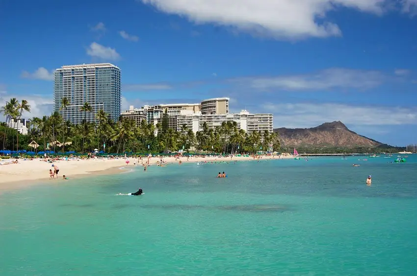 18 Best Warmest Beaches in the USA to Visit in 2025 9 Waikiki Beach Oahu