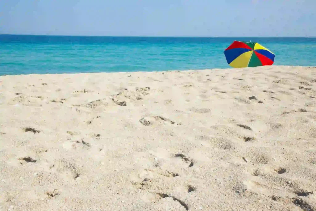18 Best Warmest Beaches in the USA to Visit in 2025 3 Warmest Beaches in Florida
