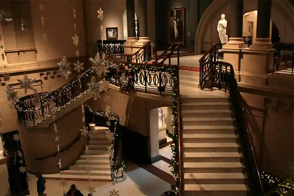 Top 20 Best & Dreamy Spots in Cincinnati for Couples 5 Cincinnati Art Museum – Where Culture Meets Connection