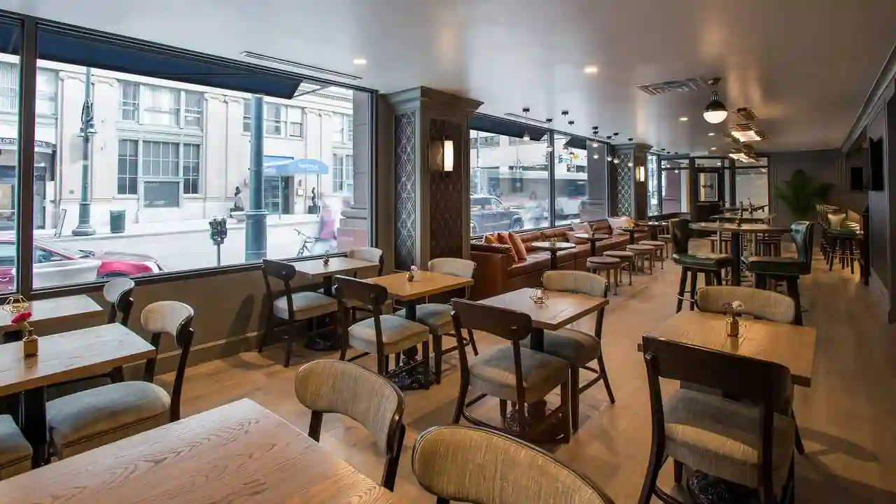 Top 15 Dreamy Brunch Spots in Houston Younger Will Love 8 Harrys Restaurant Cafe Midtown