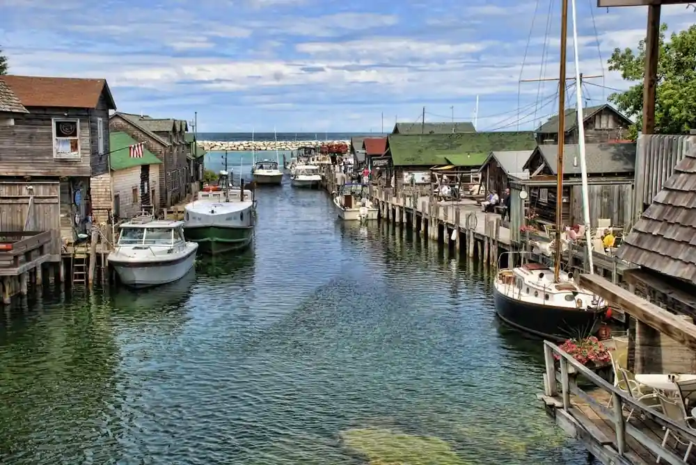 Discover 30 Charming Romantic Lake Michigan Towns 11 Leland Fishtown Michigan