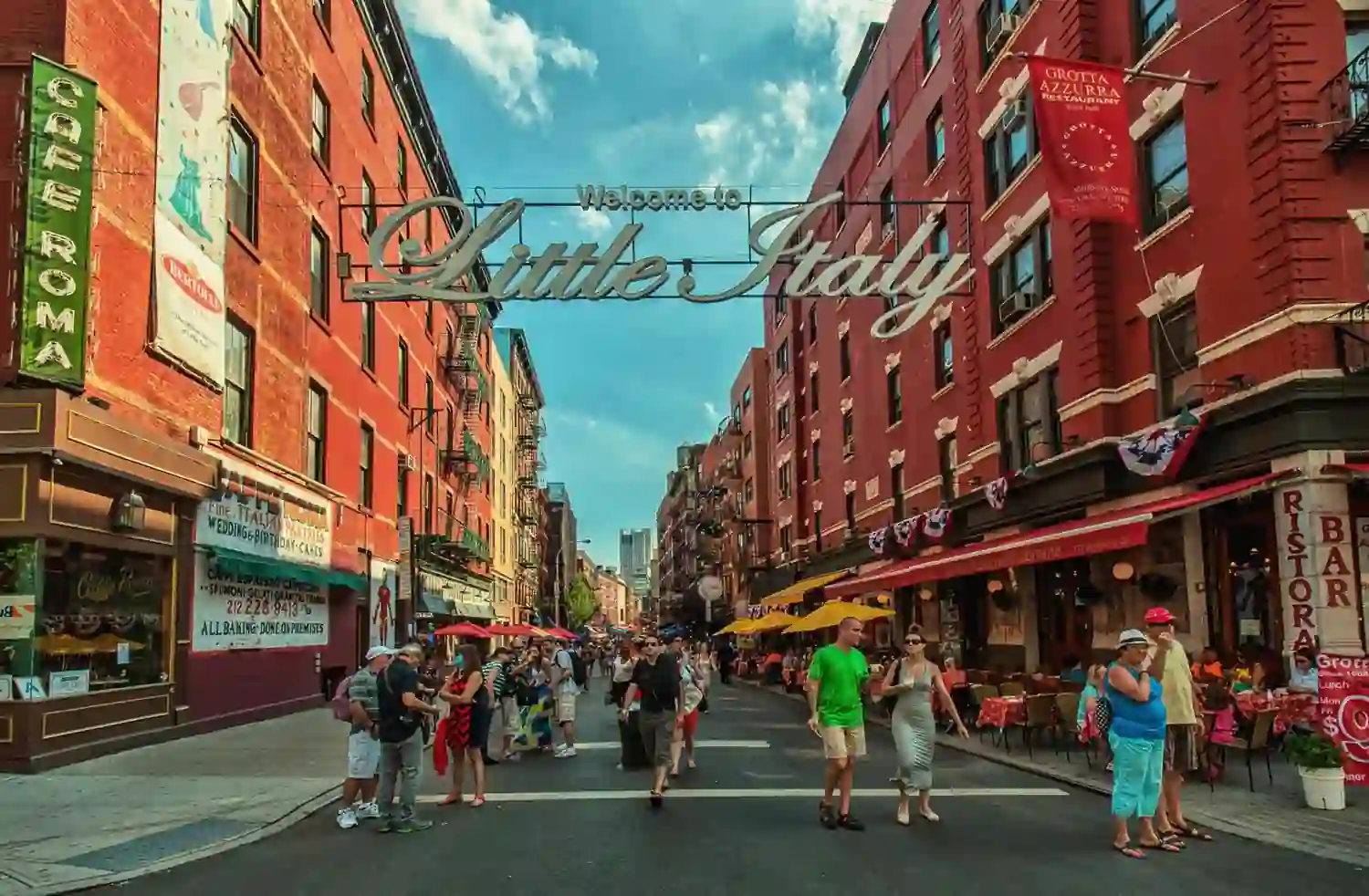 Top 30 Romantic Things to Do in Cleveland for Couples 10 Little Italy Mayfield Road Stroll