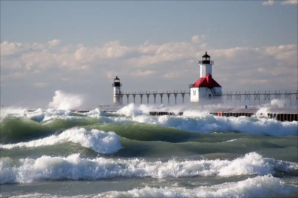 Discover 30 Charming Romantic Lake Michigan Towns 7 St. Joseph Michigan