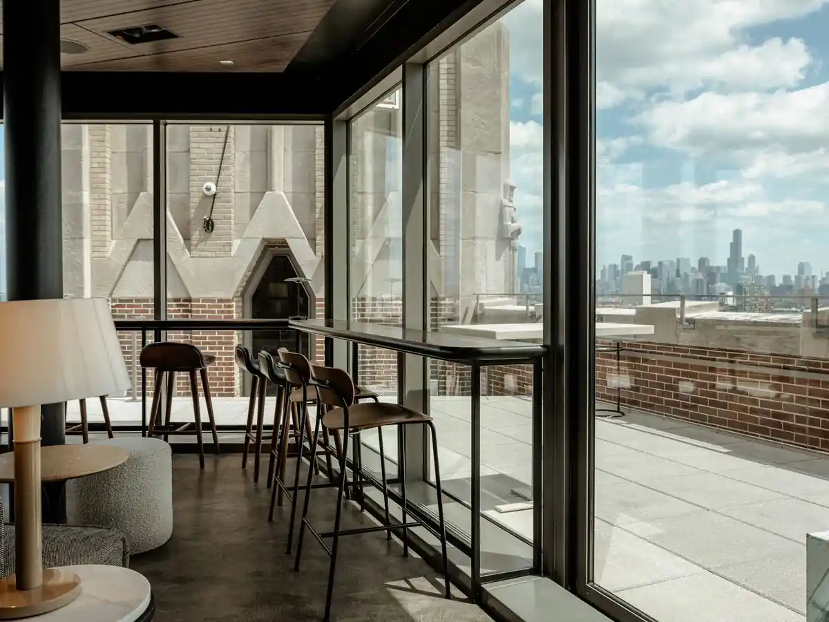 Top 15 Best Rooftop Bars in Chicago for Date Night Spots (2025) 3 The Up Room