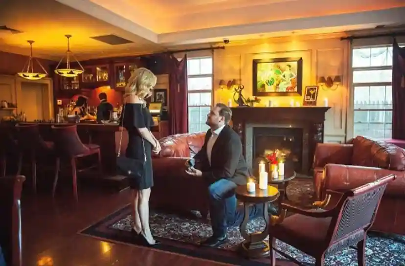 Top 30 Romantic Things to Do in Cleveland for Couples 11 The Velvet Tango Room