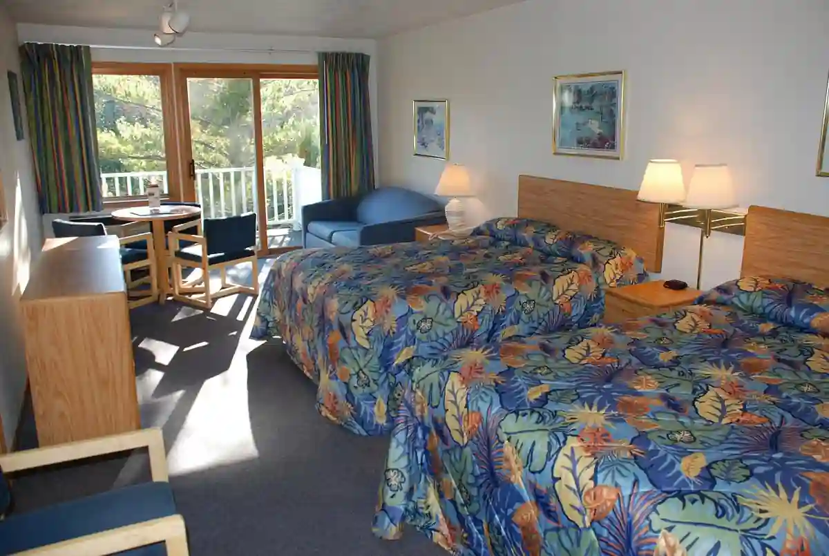 Door County vs Traverse City: Which Wins Your Heart? 5 Best Hotels in Door County