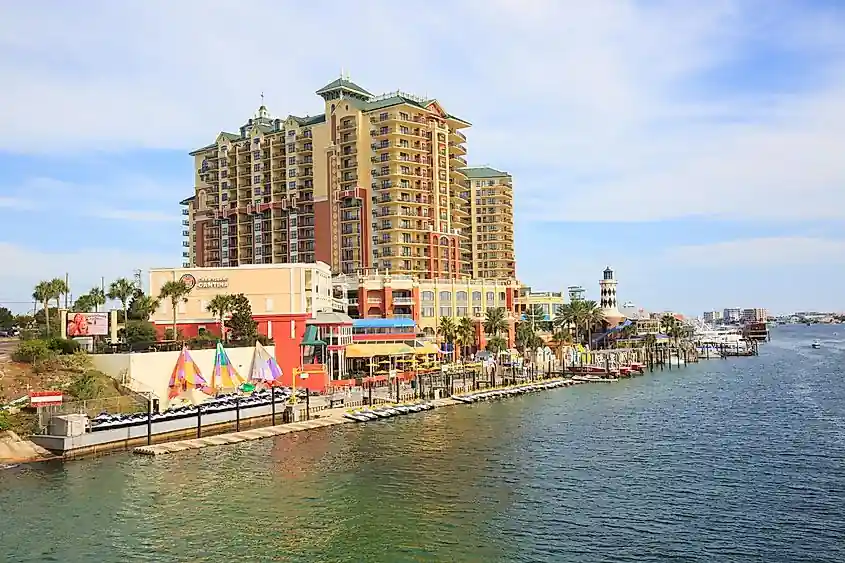 15 Dreamy Spots in Florida Gulf Coast Towns for Couples 8 Destins HarborWalk Village