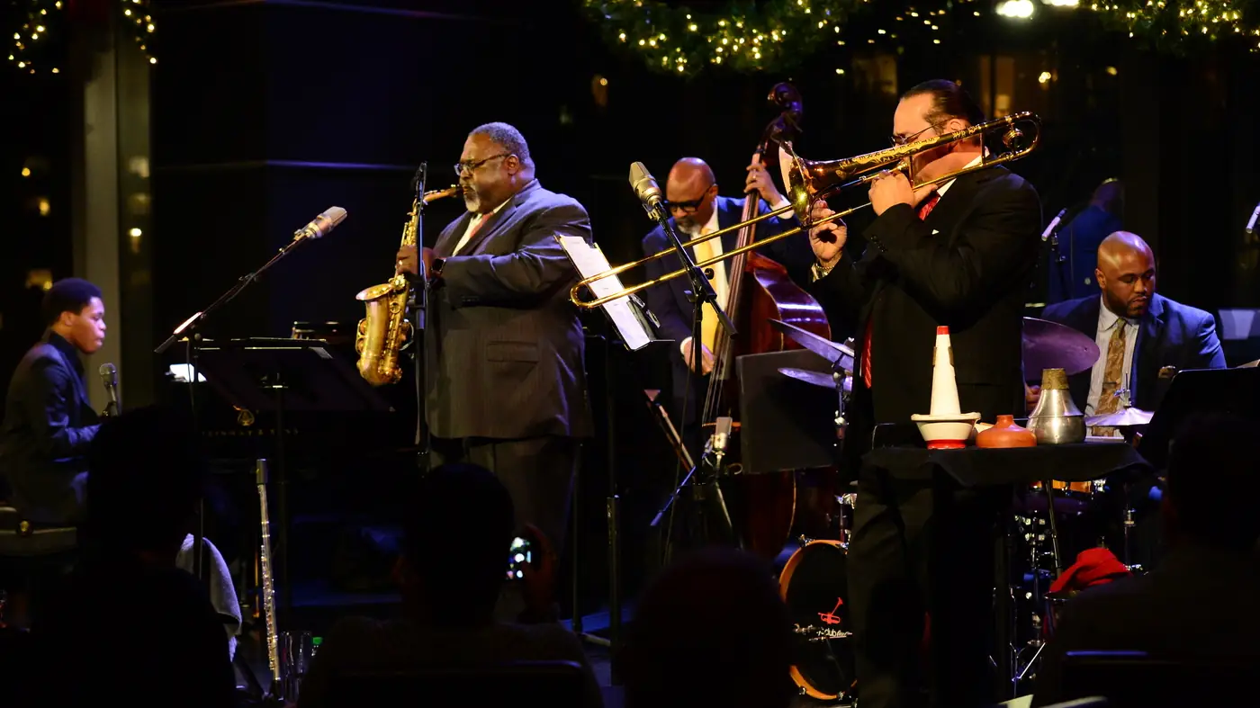 15 Best St Louis Date Ideas at Night You’ll Love 5 Jazz Night in Soulard