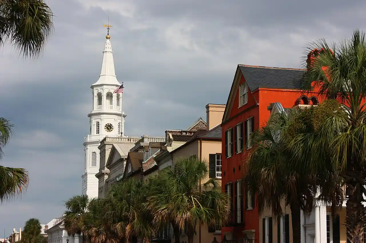 What Is a Romantic City in the US? 10 Hidden Gems for Couples (2026 Guide) 12 Charleston South Carolina 2