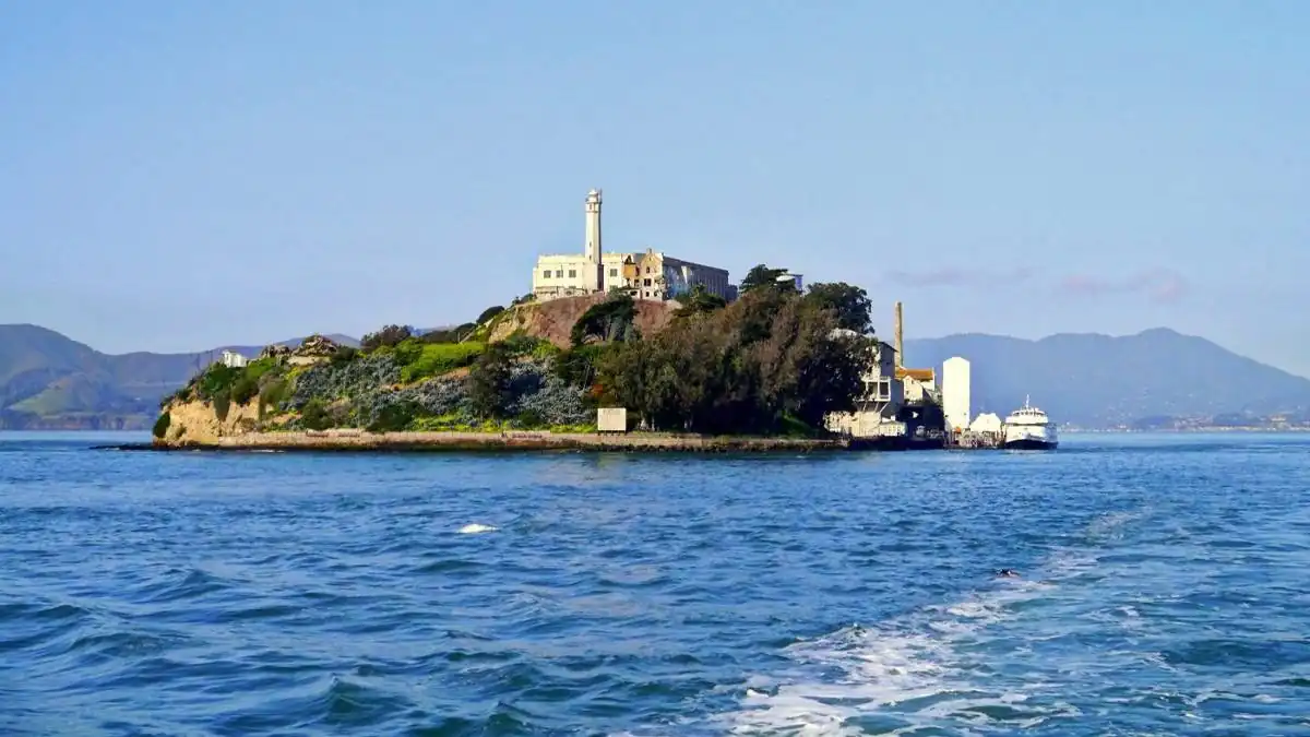 Discover Alcatraz Island