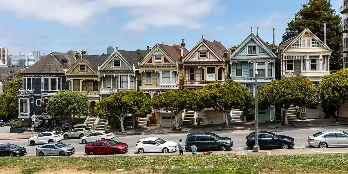 Top Things to Do in San Francisco: 10 Must-See Spots (Local Guide 2026) 7 Painted Ladies